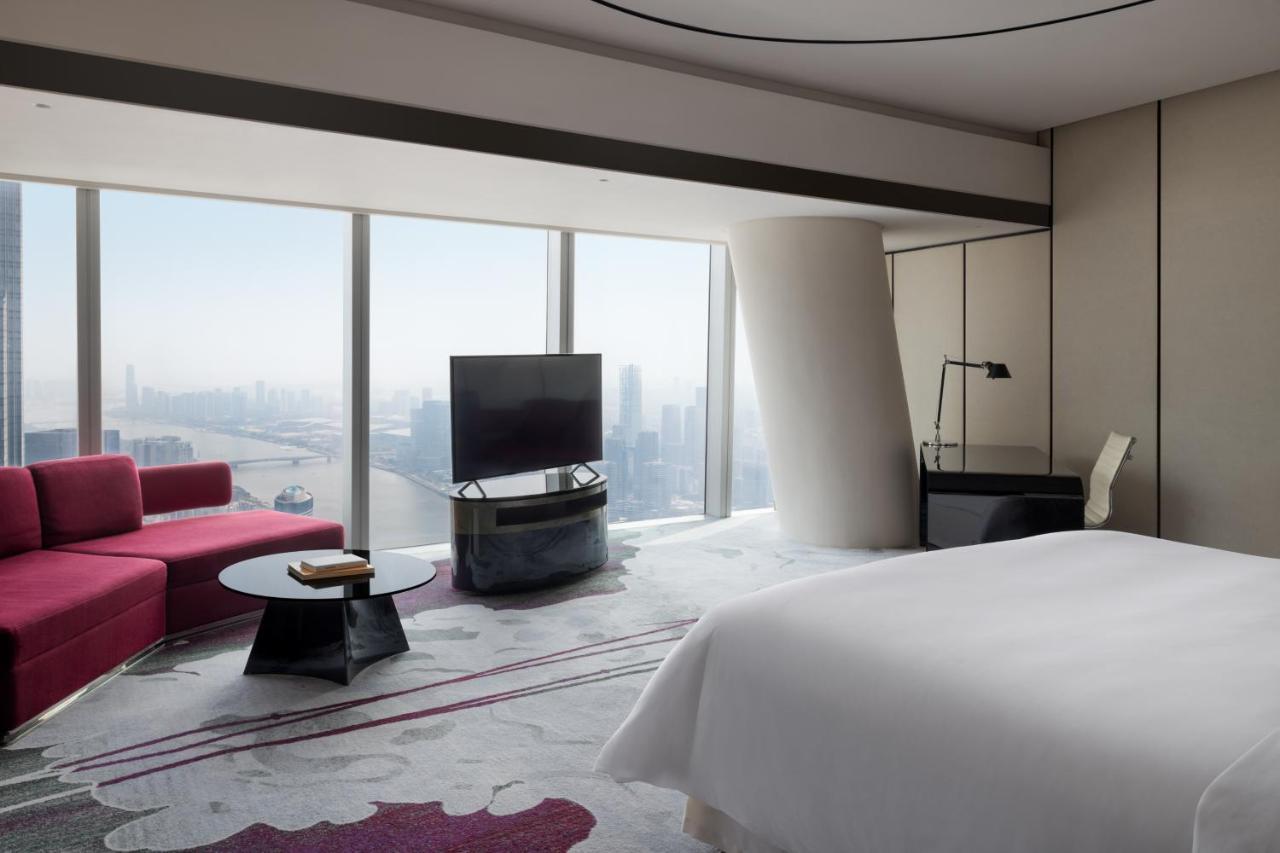 Four Seasons Hotel Guangzhou Exterior foto
